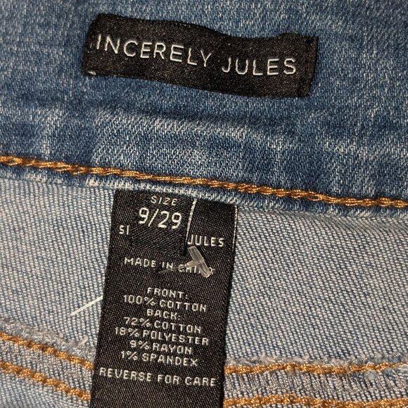 Sincerely Jules Junior's Micro Mini Denim Stretch Skirt Size 9/29 - NWT - Picture 3 of 5
